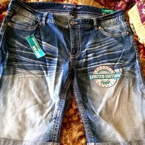 Ariya size plus size  18 jean shorts